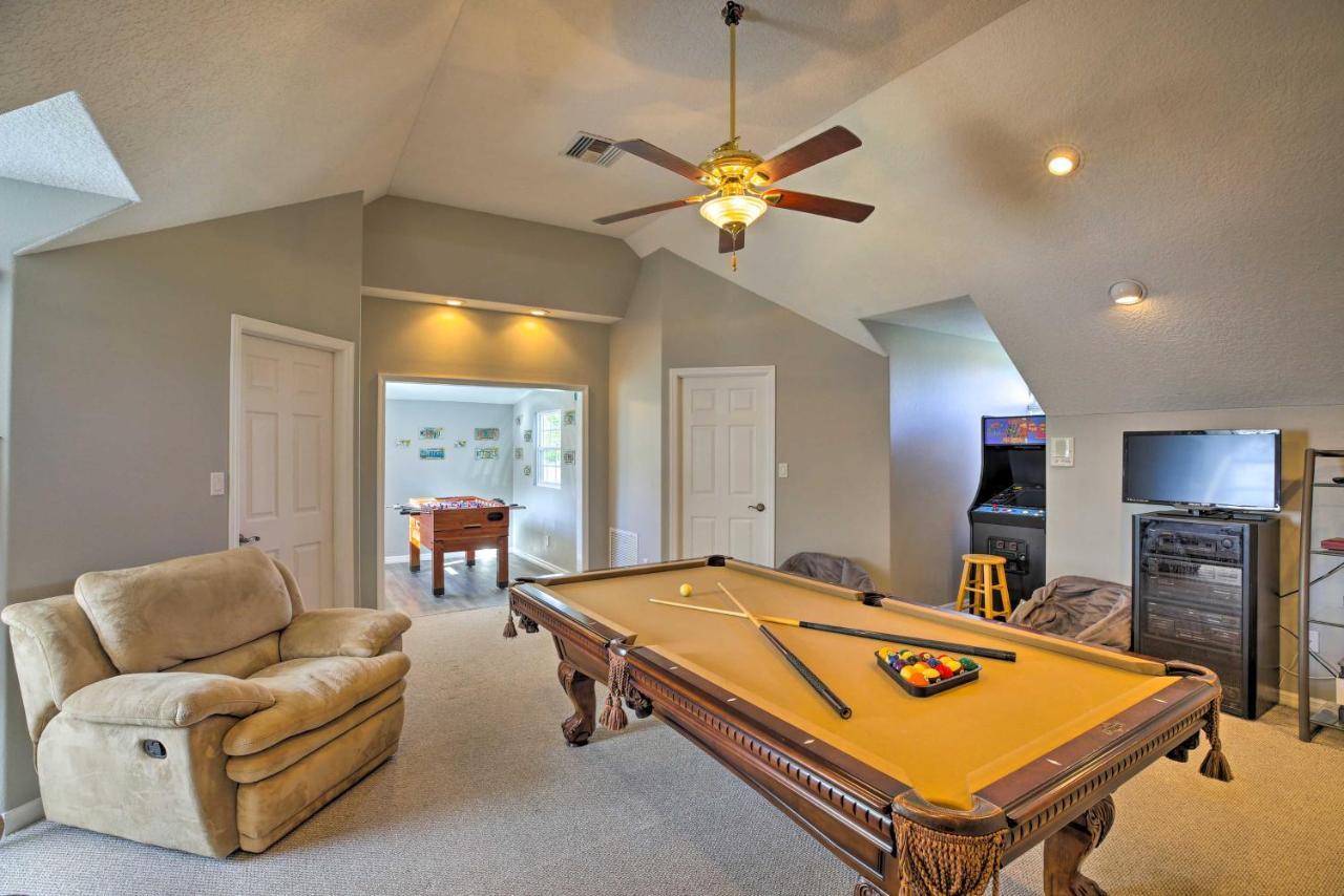 Waterfront Lake Placid Home With Dock And Fire Pit Zewnętrze zdjęcie